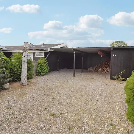 Holiday home 3 Bedroom Gorgeous In Assens